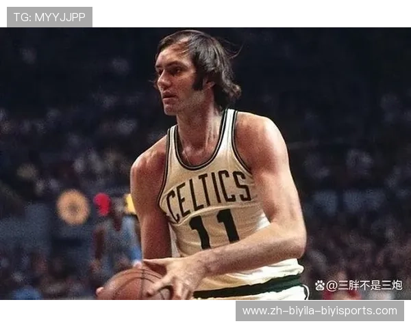 NBA历史篮板王:顶级篮板手的传奇表现与数据 NBA历史篮板王:顶级篮板手的传奇表现与数据